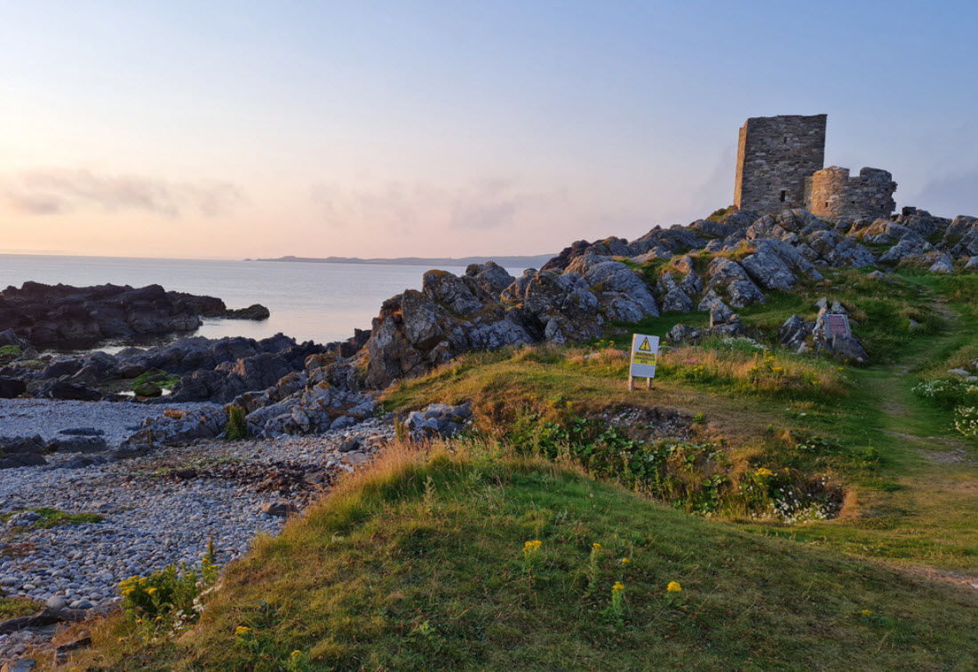 Carrickabraghy Castle, Ireland